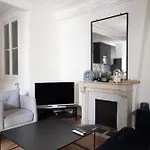 Nice 68M With Wifi Near Porte Saint Denis